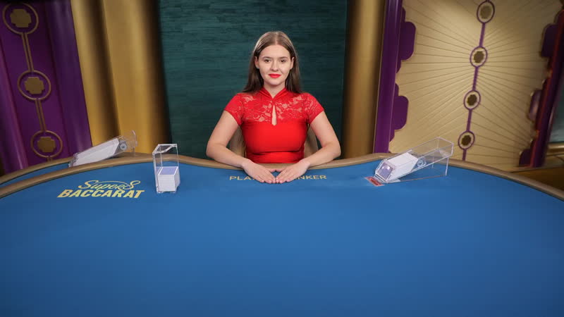 SUPER 8 BACCARAT